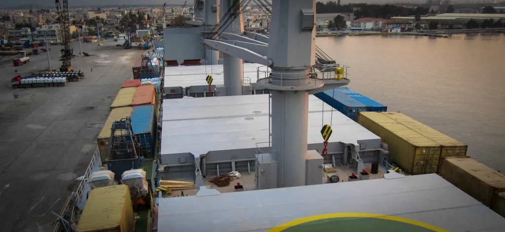 Vessel loading operation